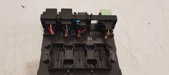 Volkswagen PASSAT B7 Comfort/convenience module 3AA937087N
