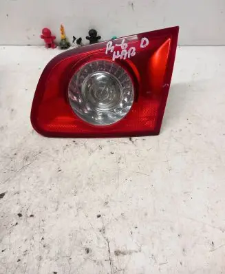 Volkswagen PASSAT B6 Tailgate rear/tail lights 3C9945094