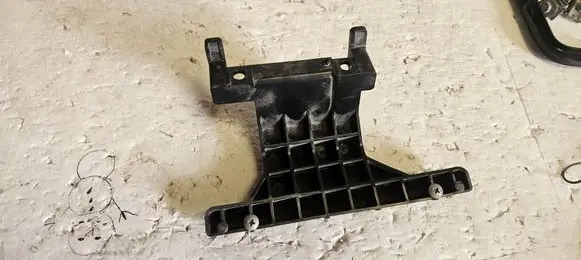 Nissan Ariya Headlight/headlamp mounting bracket 269205MPOA