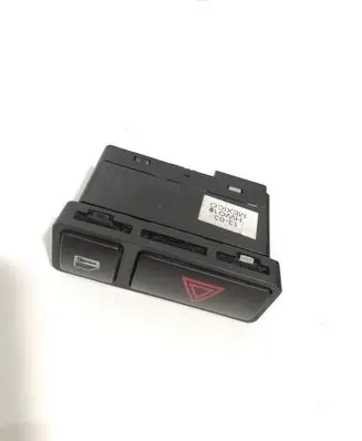 BMW 3 E46 Hazard light switch 61318368920 8368920