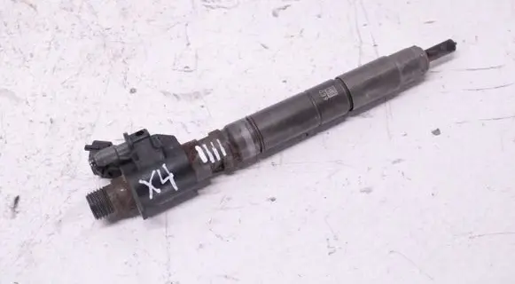 Volvo V50 Fuel injector 31303238 0445116046