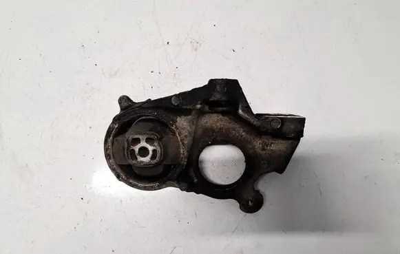 Peugeot 307 Engine mount bracket 96391768