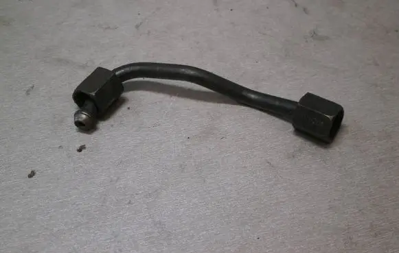 Mercedes-Benz ML W163 Fuel injector supply line/pipe 30070201