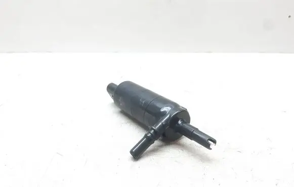 BMW X5 E70 Headlight washer pump 7217792 67127217792