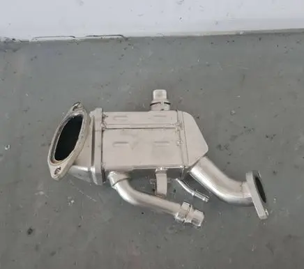 BMW 3 G20 G21 EGR valve cooler 8596806