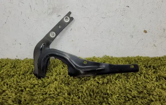 Seat Arona Engine bonnet/hood hinges 6f0823301a