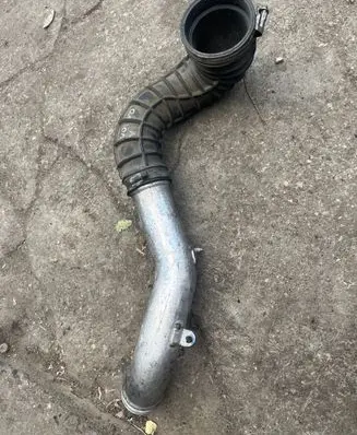 Volvo V70 Intercooler hose/pipe