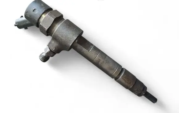 Fuel injector