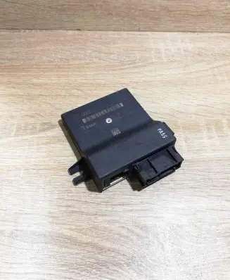 Audi A6 S6 C6 4F Gateway control module 4F0907468D Basic