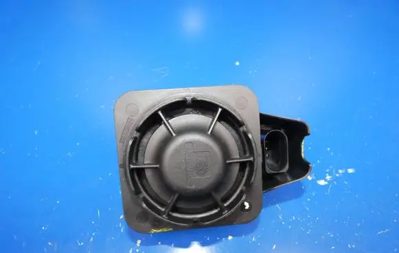 Mazda CX-5 Alarm system siren KD4767SB1 10001867 A0011154