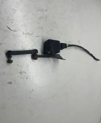 BMW 5 E39 Headlight/headlamp level sensor 1093698 37146752796