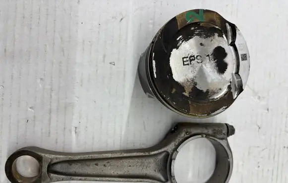 BMW 3 G20 G21 Connecting rod/conrod 11248623419