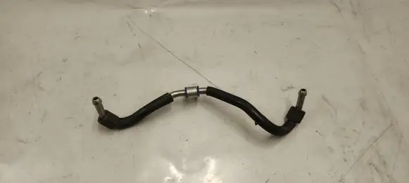 Mercedes-Benz A W176 Fuel line pipe A190424