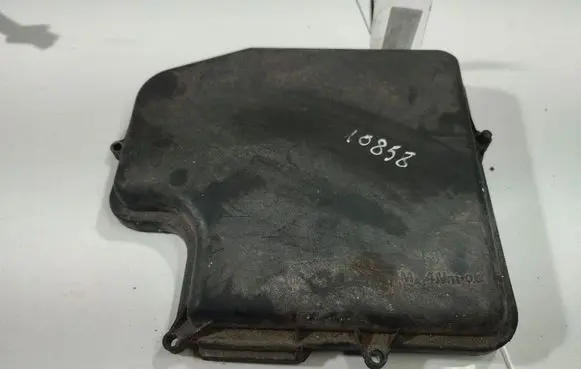 Volkswagen PASSAT B5 Fuse box cover 8D1907613A