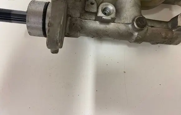 Mazda 6 Master brake cylinder