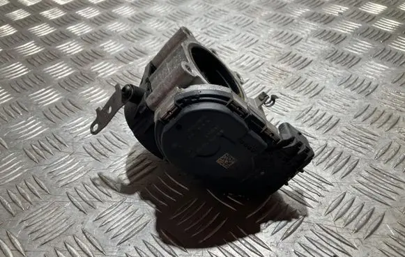 Mercedes-Benz C W205 Throttle body valve A2701410025