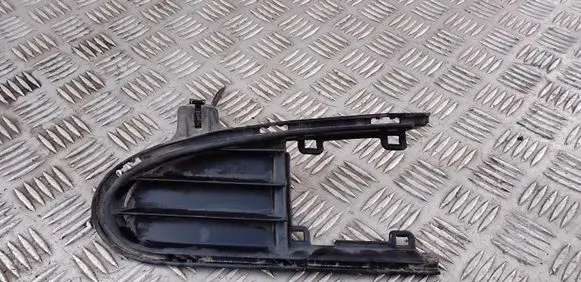 Volkswagen Sharan Front bumper lower grill