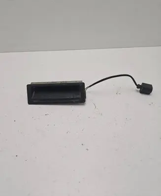 Volkswagen Jetta III Tailgate check strap stopper 