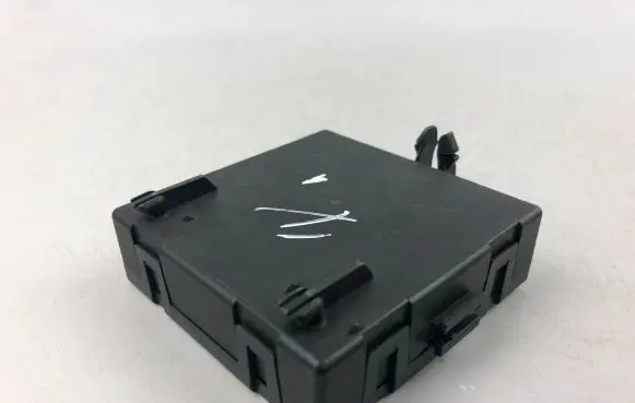 Mercedes-Benz CLA C117 X117 W117 Door control unit/module A1669006105