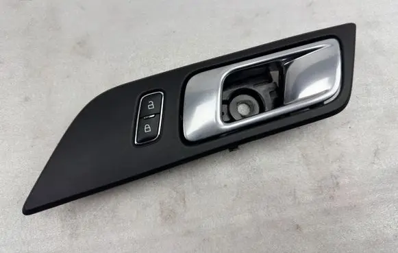 Ford Mustang VI Front door interior handle FR3B6322600A