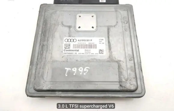 Audi Q7 4L Engine control unit/module 4L0910551