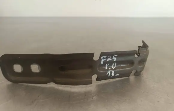 BMW X3 F25 Fender mounting bracket