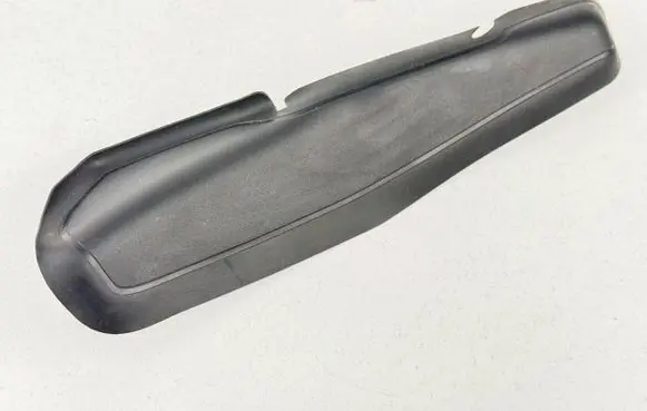 BMW i4 Rear/tail light trim molding 8739613 21259510
