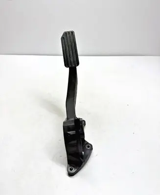 Land Rover Evoque I Accelerator throttle pedal FK729F836CB