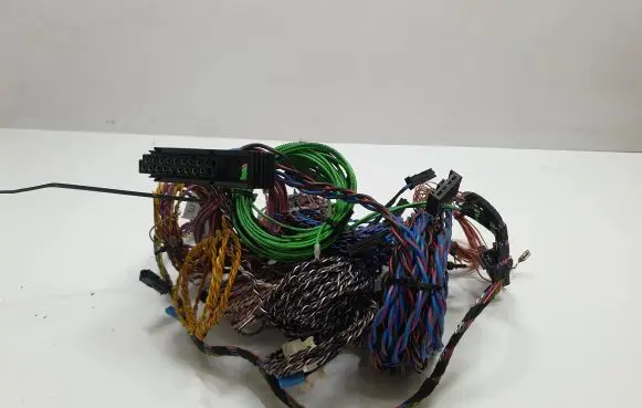 BMW 4 F36 Gran coupe Sound system wiring loom 2359858 61112359858