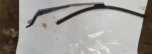 Seat Alhambra (Mk1) Windshield/front glass wiper blade NOCODE