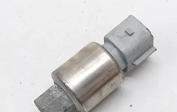 Ford Kuga I Air conditioning (A/C) expansion valve 3S4H-19D594-AA