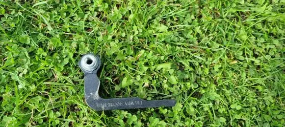 Volvo V60 Front door lower hinge 31457958