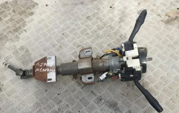 Mitsubishi Carisma Steering wheel axle