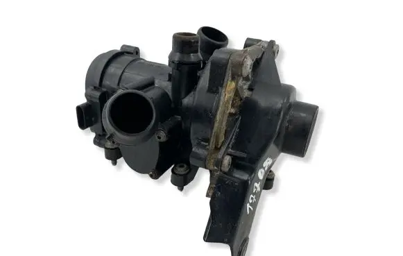 Audi A4 S4 B9 Water pump 06L121111H