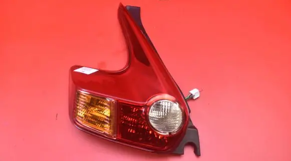 Nissan Juke I F15 Rear/tail lights