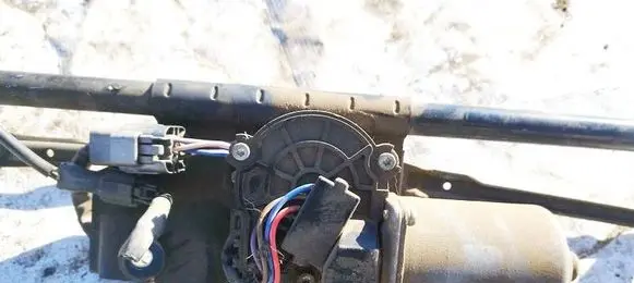 SsangYong Actyon Wiper motor