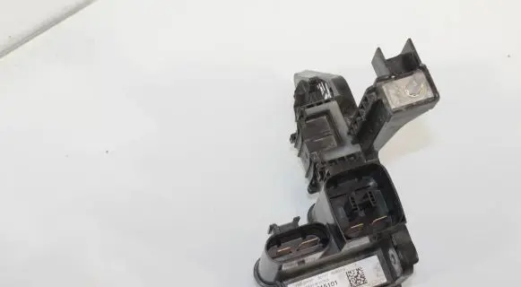 Voltage converter inverter