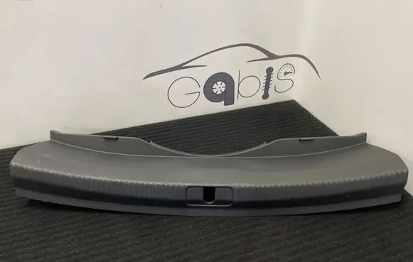 Audi A5 Trunk/boot sill cover protection 8W6863471