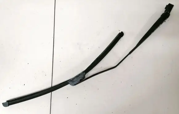 Citroen C3 Front wiper blade arm