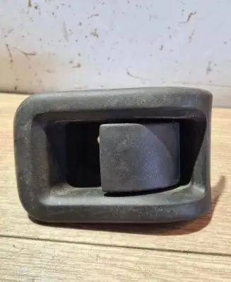 Volvo V70 Engine bonnet (hood) release handle 30779851