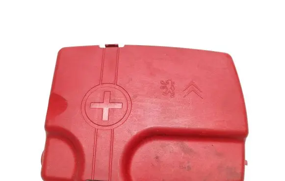Peugeot 407 Other engine bay part