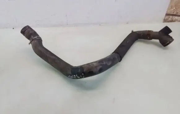 Volkswagen Golf VI Engine coolant pipe/hose
