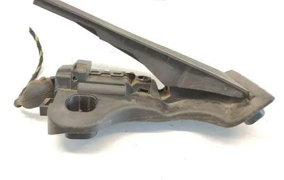 Skoda Superb B6 (3T) Accelerator throttle pedal 1K1721503AC 1K1721503L
