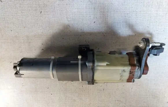 Volkswagen PASSAT B7 Tailgate/trunk/boot lift motor E5030118 130126C