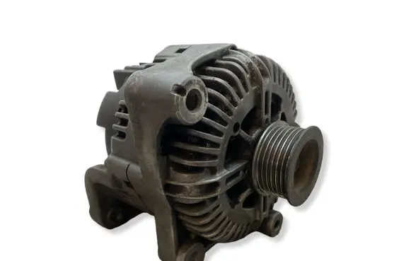 BMW 5 E60 E61 Generator/alternator 7799204