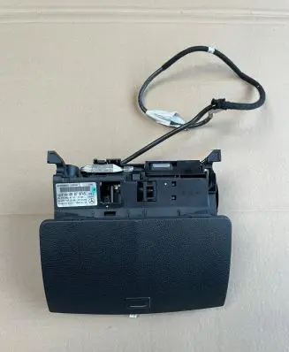 Mercedes-Benz C W204 Screen/display/small screen 2048204697