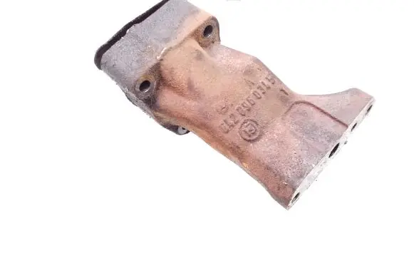 Mercedes-Benz E W211 Other engine bay part A6420960345