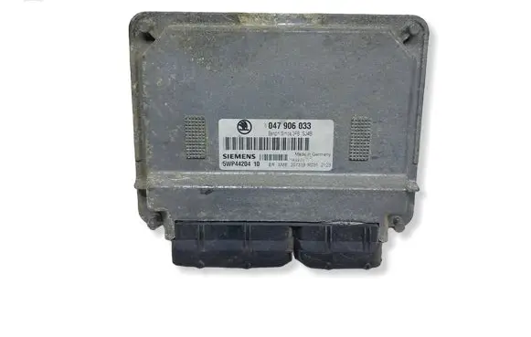 Skoda Fabia Mk1 (6Y) Engine control unit/module 047906033KASACJ 047906033 5WP4420410