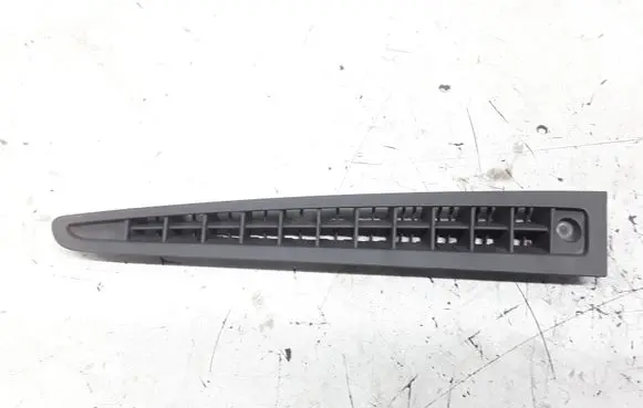 Mercedes-Benz Vaneo W414 Dashboard air vent grill cover trim A4148310060