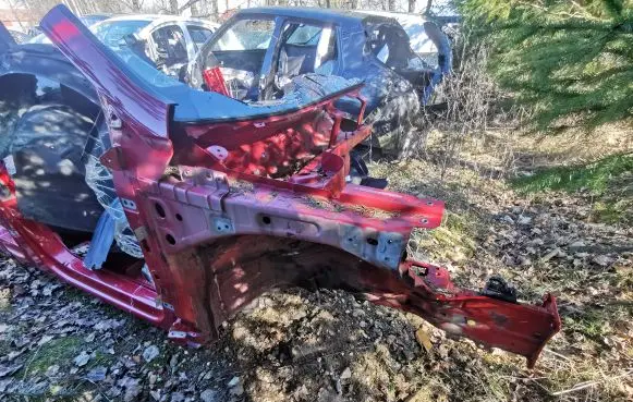 Front quarter panel